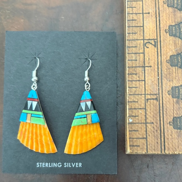 Southwest silver, inlay & shell Dangle Earrings - Picture 2 of 3